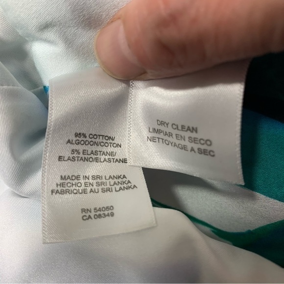 Jones New York Fit Flare Midi Dress Sz 4 Blue Green White Tropical Button Front - Picture 10 of 11